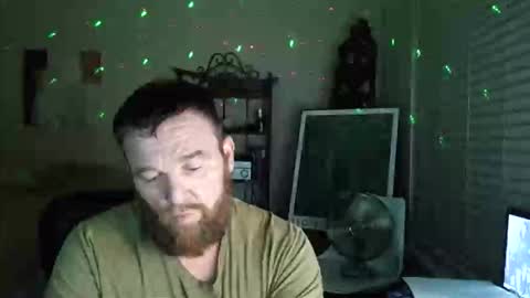 Snapshot of f33l_good chatting on February 2026 06:40:02 AM F33l Good online show from February 2026 06:40:02 AM