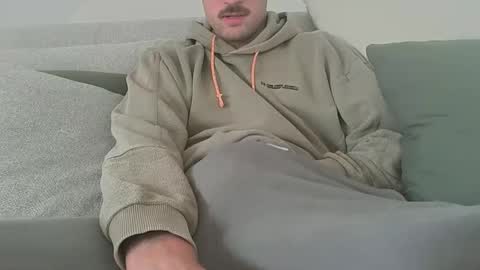 Call me bitch online show from September 2025 08:52:02 AM