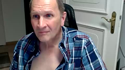 Snapshot of fabiansoohot chatting on June 2026 08:47:02 PM Fabian online show from June 2026 08:47:02 PM