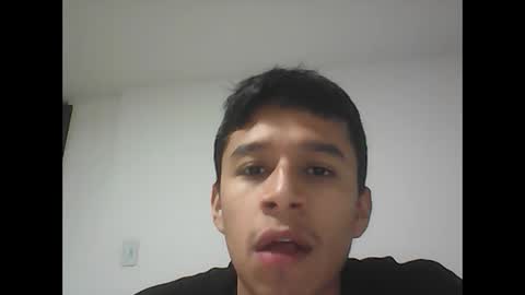 Snapshot of fabiar11 chatting on September 2025 10:13:02 PM R online show from September 2025 10:13:02 PM