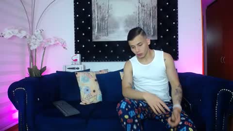 Snapshot of fabilatindick20 chatting on March 2025 06:24:02 AM Fabian online show from March 2025 06:24:02 AM