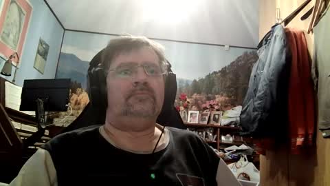 Snapshot of fabius2673 chatting on May 2026 06:53:01 AM Fabius online show from May 2026 06:53:01 AM