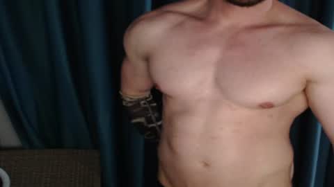 Snapshot of facelessmuscle chatting on June 2026 10:14:02 PM facelessmuscle online show from June 2026 10:14:02 PM