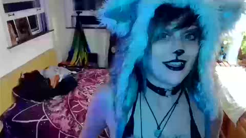 faewildflower online show from October 2025 05:18:01 AM