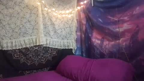 Fae online show from January 2025 10:51:01 AM