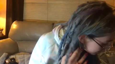 Fae online show from February 2025 11:42:02 AM