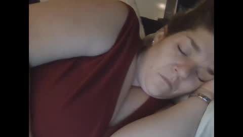 faidra mae online show from December 2025 04:01:01 PM