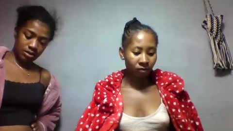 faiqua95 online show from April 2026 10:14:02 PM