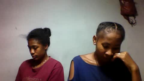 faiqua95 online show from April 2026 06:55:02 PM