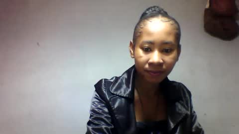 faiqua95 online show from May 2026 06:07:01 AM