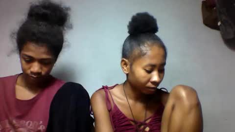 faiqua95 online show from May 2026 04:48:02 PM
