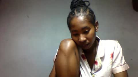 faiqua95 online show from May 2026 11:20:01 AM