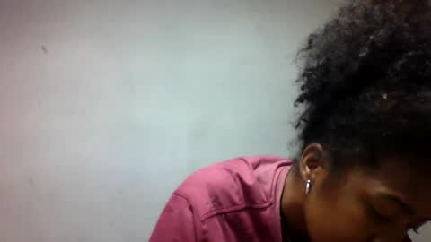 faiqua95 online show from May 2026 09:06:01 AM