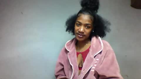 faiqua95 online show from May 2026 06:09:01 PM