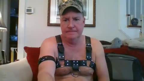 Snapshot of fairmount31 chatting on January 2025 01:04:02 PM fairmount31 online show from January 2025 01:04:02 PM