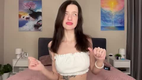 Bloom  online show from February 2025 01:44:01 PM