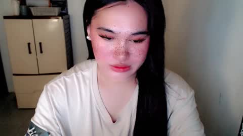 Snapshot of fairy_cuddle chatting on May 2026 03:47:02 AM call me shanaia online show from May 2026 03:47:02 AM