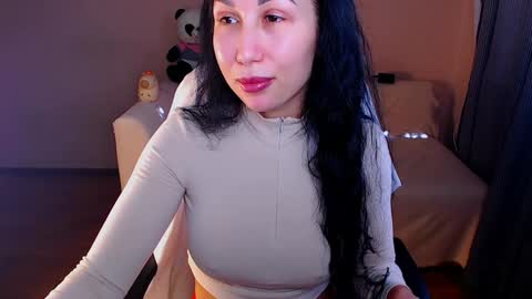 Snapshot of fairy_elli_hot chatting on December 2024 10:37:02 AM Elli online show from December 2024 10:37:02 AM