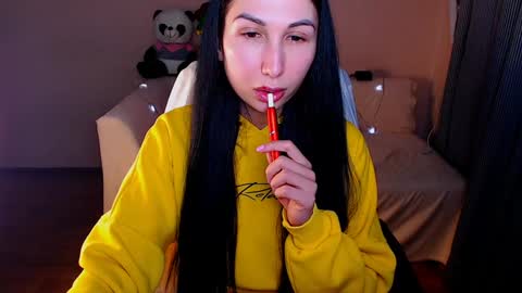 Snapshot of fairy_elli_hot chatting on January 2025 02:17:02 PM Elli online show from January 2025 02:17:02 PM