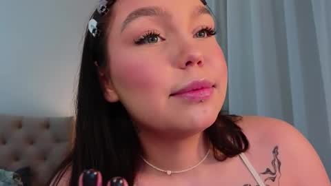 Snapshot of fairy_mairy chatting on December 2024 04:31:02 AM Mairy online show from December 2024 04:31:02 AM