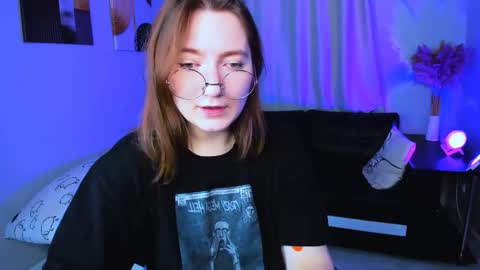 Snapshot of fairy_tara chatting on November 2025 06:18:02 AM Tara online show from November 2025 06:18:02 AM