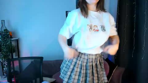 Snapshot of fairy_tara chatting on November 2025 06:02:01 AM Tara online show from November 2025 06:02:01 AM