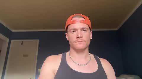 Travis online show from October 2025 09:02:01 PM