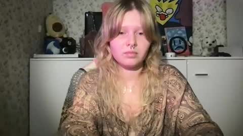 Arisha online show from December 2024 06:53:02 PM