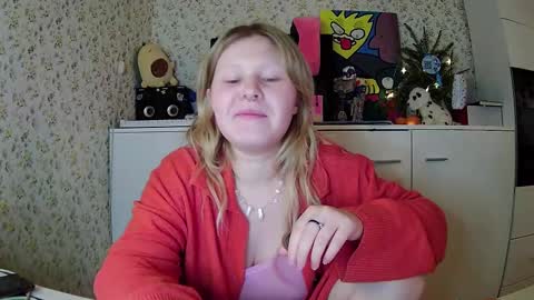 Arisha online show from December 2024 02:01:02 PM