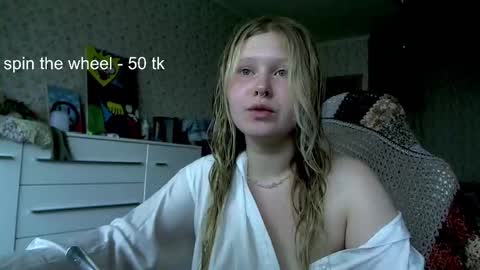 Arisha online show from September 2025 12:29:01 PM