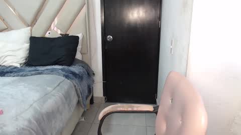 fairylatin online show from September 2025 10:36:01 PM