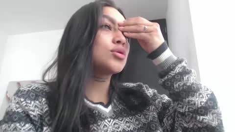 fairylatin online show from November 2025 11:42:02 AM