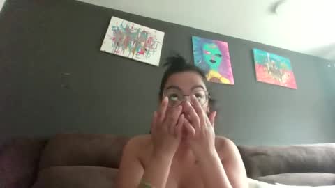 fairylatin online show from April 2026 12:58:02 PM