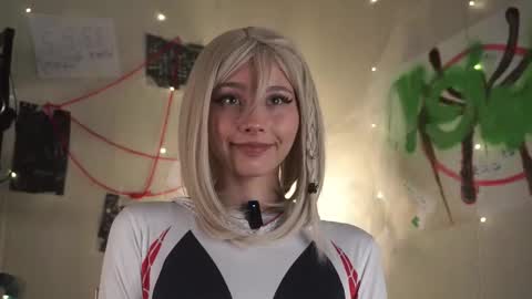 Kaori online show from September 2025 07:17:01 PM