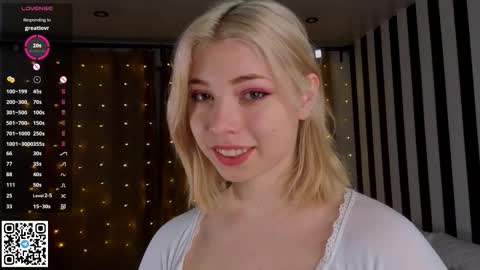 Emilia online show from December 2025 05:38:02 AM