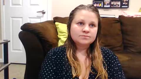 fall_flowers96 online show from March 2026 03:09:02 AM