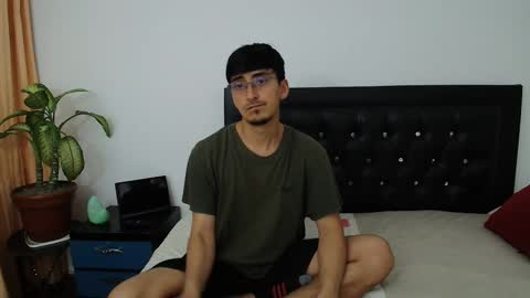 FallGays online show from March 2026 11:34:01 PM