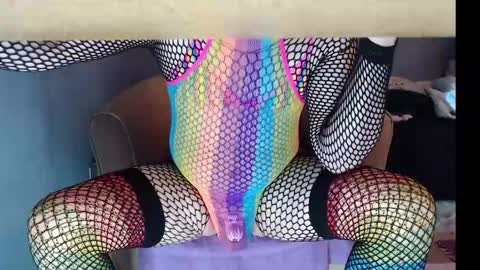 Fallin Skye online show from February 2025 10:32:02 PM