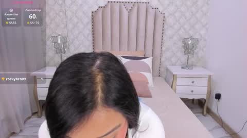 fallon_grey online show from November 2025 08:09:01 PM