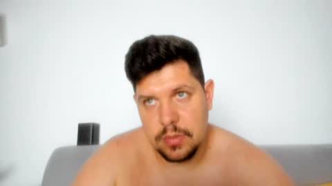 YoungChris online show from July 2026 09:58:02 PM