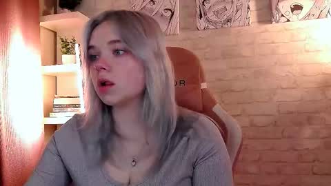 Snapshot of fancybella chatting on October 2025 07:28:02 AM Bella online show from October 2025 07:28:02 AM