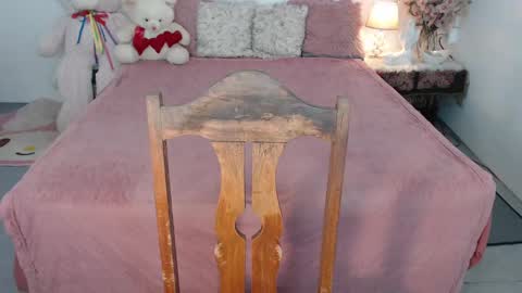 Snapshot of fancylaylaxx chatting on February 2025 02:19:02 AM Layla online show from February 2025 02:19:02 AM