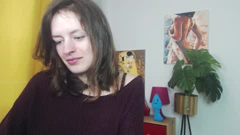 Nadine online show from November 2025 06:14:01 AM