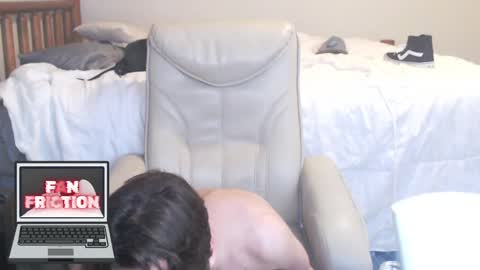 Snapshot of fanfriction chatting on February 2025 12:04:01 AM Fan Friction online show from February 2025 12:04:01 AM