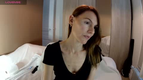 Fanny online show from June 2026 11:43:02 AM
