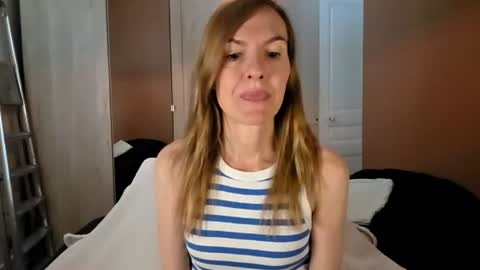 Fanny online show from July 2026 01:54:01 PM