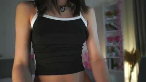 Snapshot of fannygarland chatting on November 2025 01:08:01 AM Eva online show from November 2025 01:08:01 AM