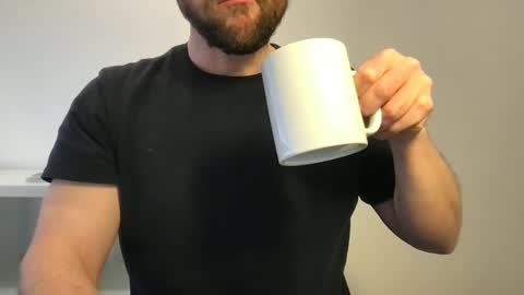 Snapshot of fantacyland chatting on March 2025 02:04:02 PM Alex online show from March 2025 02:04:02 PM