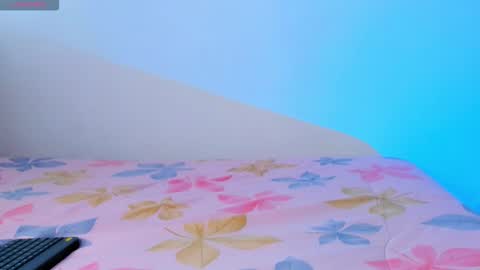 Snapshot of fantastic_asians2 chatting on November 2025 04:25:01 PM Ale online show from November 2025 04:25:01 PM