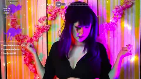 Snapshot of fantastic_fairy chatting on November 2025 10:42:02 PM Fairy online show from November 2025 10:42:02 PM